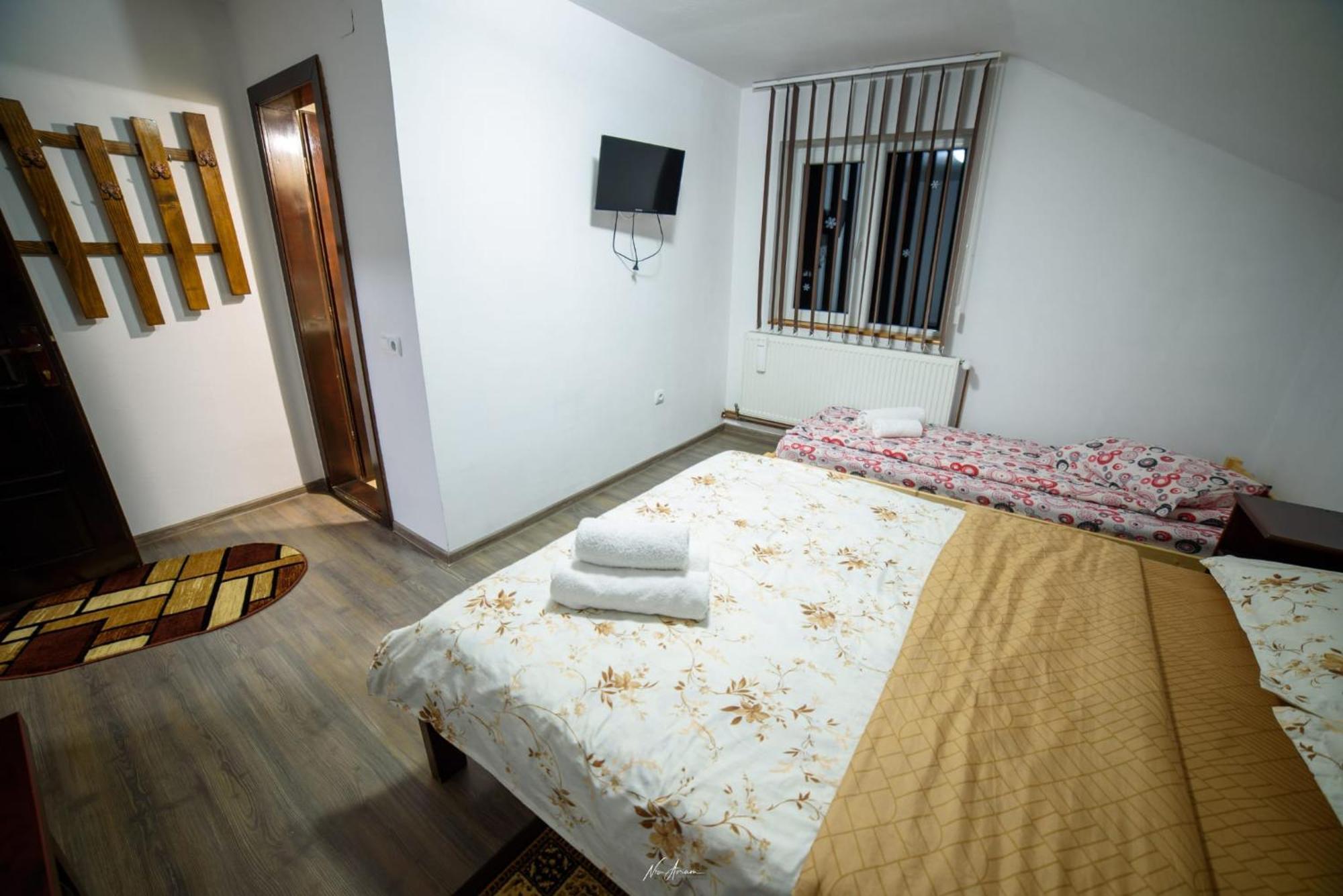 Cabana Georgiana Arieşeni Exteriör bild