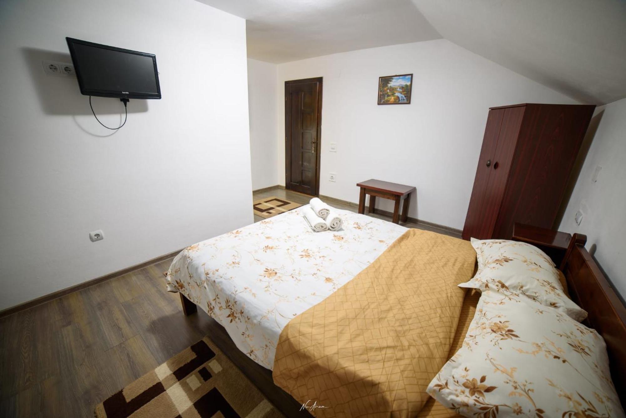 Cabana Georgiana Arieşeni Rum bild